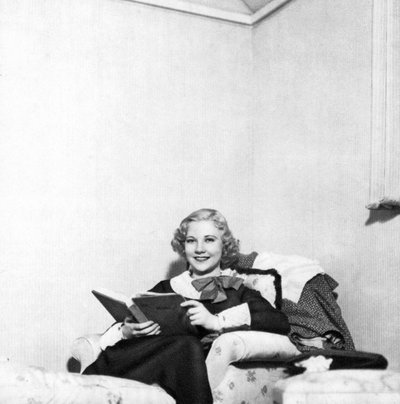 Una Merkel, yhdysvaltalainen elokuvanäyttelijä, 1934-1935 tekijältä Unbekannt