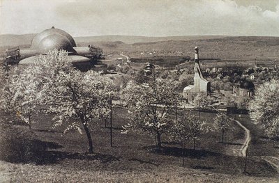 Näkymä Goetheanumiin ja lämmitystaloon, Dornach, Sveitsi, 1914-1916 tekijältä Unbekannt