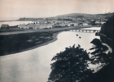 Wicklow - Yleinen näkymä kaupunkiin ja joelle, 1895 tekijältä Unbekannt