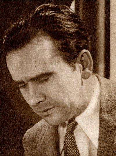 William K Howard, yhdysvaltalainen elokuvaohjaaja, 1933 tekijältä Unbekannt