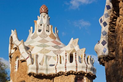 Barcelona, Espanja. Yksityiskohta paviljongista Parc Güellin sisäänkäynnillä. Unescon maailmanperintökohde. tekijältä Unbekannt Unbekannt