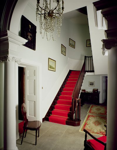 Näkymä Belle Isle Housen salista ja portaista, Windermere-järvi, rakennettu 1774-1781 tekijältä Unbekannt Unbekannt