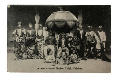 Uusi luotu syntyperäinen päällikkö, Calabar, Nigeria, n. 1910 (litho) tekijältä Unbekannt