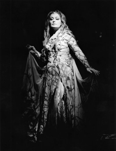 Gwyneth Jones tekijältä Benjamin Baud
