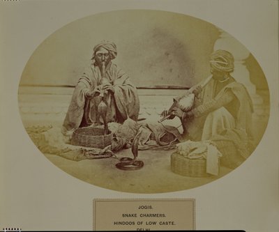 Jogis tai Snake Charmers, matalan kastin hindut Delhistä, no. 205 