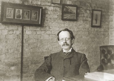 Joseph John Thomson, englantilainen fyysikko, n. 1900 tekijältä Unbekannter Künstler