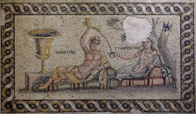 Kratos (Cratos) ja Euphrosyne (Euthymia) - Mosaic, Akratos ja Euphrosyne, Zeugma Mosaic Museum, Gaziantep, Kaakkois-Anatolian alue, Anatolia, Turkki, Aasia tekijältä Unbekannter Künstler