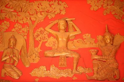 Buddhan elämä. Suuri Tonsure: Buddha leikkaa hiuksensa miekalla. Phnom Penh Kambodža tekijältä Unbekannt
