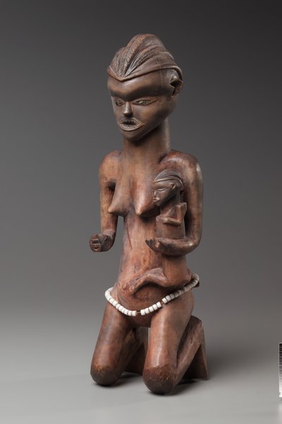 Äiti ja lapsi -hahmo, 1800-luvun loppu - 1900-luvun alku tekijältä Unbekannt