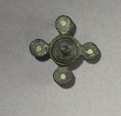 Koristeellinen rintakoru, n. 100-300 tekijältä Unbekannt