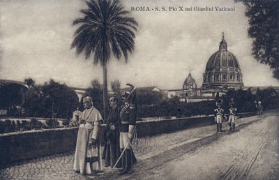 Paavi Pius X (1835-1914) kävelee Rooman kaduilla - Postikortti 1903-1914 tekijältä William M. Timlin