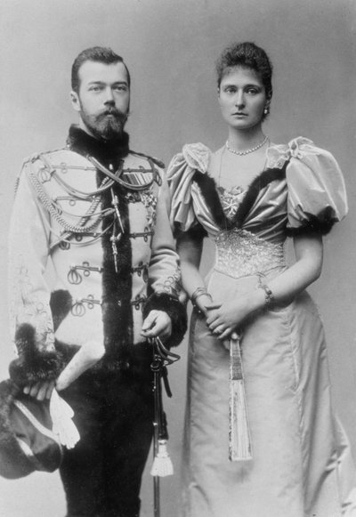Muotokuva tsaari Nikolai II:sta (1868-1918) ja Hessenin prinsessa Alixista (1872-1918) n. 1894 (m/v kuva) tekijältä Unbekannt