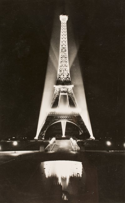 Postikortti/Eiffel-torni/Pariisi/Seine/Ile de France/Ranska tekijältä William M. Timlin