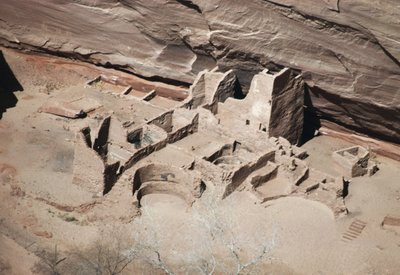 Antelope Housen jäänteet, Canyon de Chelly National Monument, Navajo Indian Reservation, Arizona, USA (kuva) tekijältä Benjamin Baud