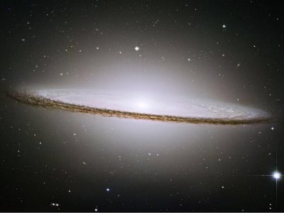 Galaxy hattu, c 2005 tekijältä Unbekannt