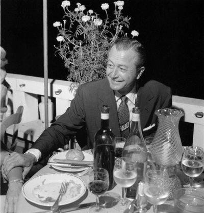 NÄYTTÄJÄ, OHJAJA ROBERT YOUNG VENETSIAN LIDOLLA - 1954 tekijältä Unbekannt