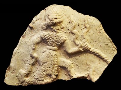 Tabletti, joka esittää myrskyjumala Ischali, Isun Larsa, Babylon, Mesopotamia, noin 2000-1600 eaa. tekijältä Unbekannt