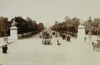 Champs Elysees, Pariisi (seepiakuva) tekijältä Unbekannt