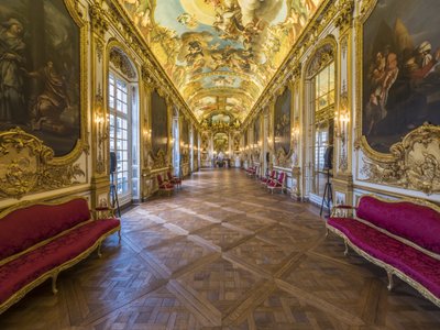 Francois Perrierin (1594-1649) maalaama galleria doree ja holvi tekijältä Unbekannt