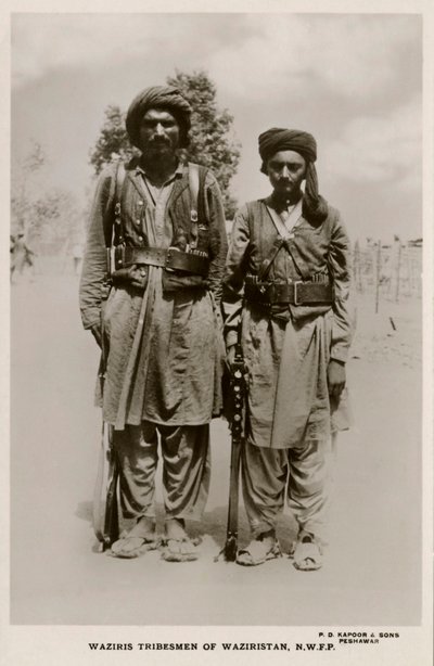 Waziristanin Waziris-heimon jäsenet, N.W.F.P. (N.W.F.P.). tekijältä Unbekannter Künstler
