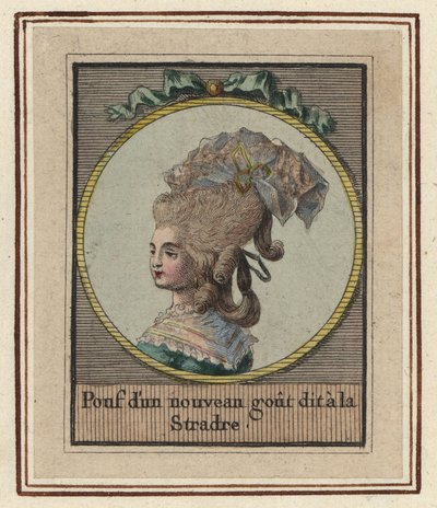 Nainen uudessa Stradre-nimisessä puffissa. Pouf uudella maulla kertoi Stradre. Tuntemattoman taiteilijan käsin värjätty kuparipiirros vuodelta 1783 peräisin olevasta Album of Fashionable Hairstyles of 1783, Suite des Coeffures a la Mode en 1783, Enauts et  tekijältä Unbekannter Künstler