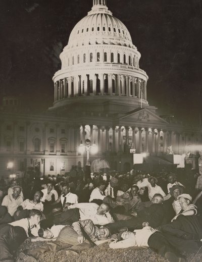 Western Bonus Army piirittää Capitol, viettää yön aukiolla tekijältä Underwood and Underwood