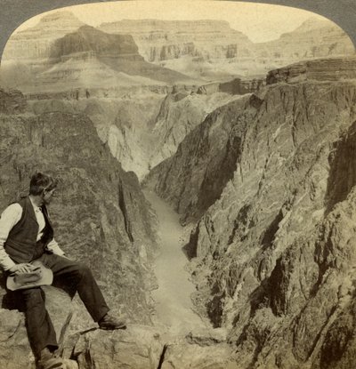 Colorado River, Grand Canyon, Arizona, Yhdysvallat. tekijältä Underwood and Underwood