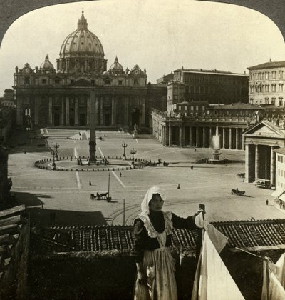 Pietarin aukio ja basilika sekä Vatikaani, Rooma, Italia. tekijältä Underwood and Underwood