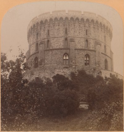 Pyöreä torni, Windsor, Englanti – linnavankila Edward III:sta Kaarle II:een, 1900. tekijältä Underwood and Underwood