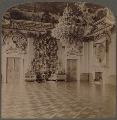 Throne Room, Kuninkaallinen palatsi, Berliini, lautasilla ladattu senkki ja kuninkaalliset koristeet, Saksa, 1903 tekijältä Underwood and Underwood