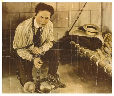 Harry Houdini c.1898 (seepiakuva) tekijältä Unknown