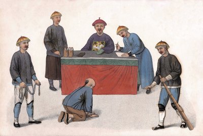 Syytettyä tuomarin edessä auttoivat virkailija, sihteeri ja vartijat. teoksessa "Kiinan rangaistus", Lontoo tekijältä Unknown artist