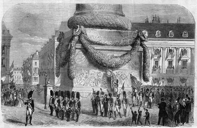 Kansallisjuhlan aamu 15. elokuuta 1864 Place Vendomen pylvään juurella Pariisissa. Kaiverrus "Maailmankaikkeudessa" tekijältä Unknown artist
