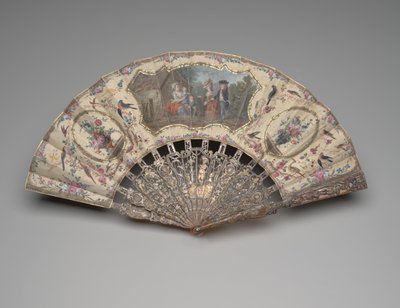 Taitettava tuuletin, jossa on kohtaus vierailusta hoitajan luona, n. 1780 (guassi kaksoissilkkilehdellä, messinki, metallilanka, kilpikonnankuori, kultaus, helmiäiset ja tahnat) tekijältä Unknown artist