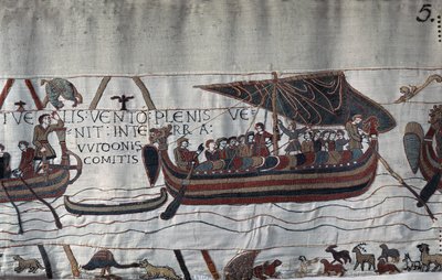 Myrskyn kaappaama Harold II:n (1022 - 1066) laiva jäi jumiin Ponthieun rannikolle - Bayeux Tapestry, joka tunnetaan nimellä Embroidery of Queen Mathilde tekijältä Unknown artist