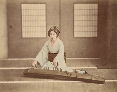 [Japanilainen nainen soittaa kotoaan] tekijältä Unknown artist
