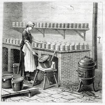 Camembert-juuston valmistus (juustomassa kaadetaan simpukoihin) - Louis Figuierin teoksessa "Teollisuuden ihmeet" tekijältä Unknown artist