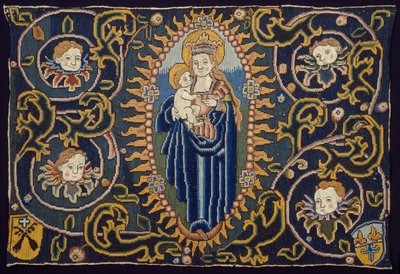 Madonnaa ja lasta esittävä paneeli tekijältä Unknown artist