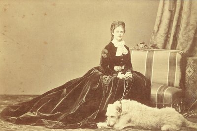 Elisabeth, Itävallan keisarinna ja Unkarin kuningatar (24. joulukuuta 1837 - 10. syyskuuta 1898) (kuva) tekijältä Unknown photographer