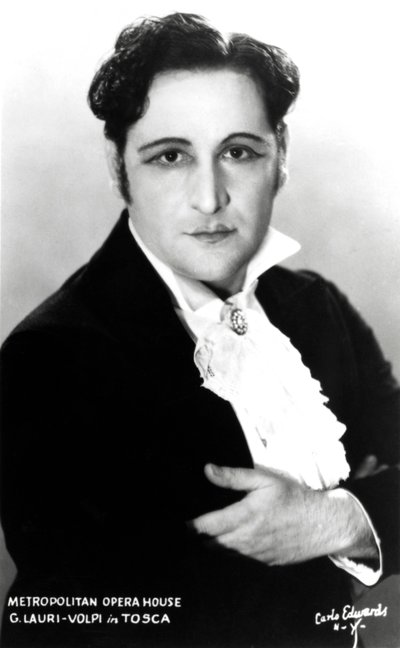 Giacomo Lauri-Volpi "Tosca" - Metropolitan-oopperatalossa, New Yorkissa. tekijältä Unknown photographer