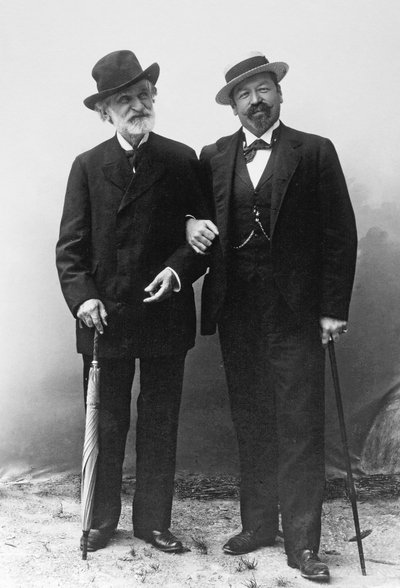Giuseppe Verdi, italialainen säveltäjä (1813-1901) ja tenori Francesco Tamagno (1850-1905) Montecatinissa 1800-luvun lopulla. tekijältä Unknown photographer