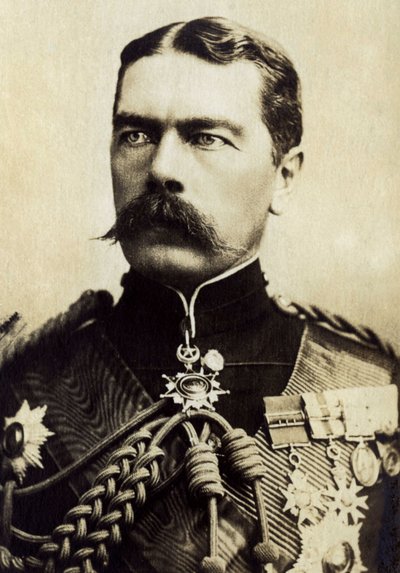 Lord Kitchener of Karthoum (1850-1916), Englannin armeijan muotokuva. tekijältä Unknown photographer