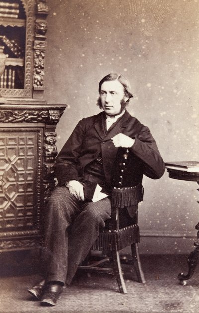 Pastori Sir John Pentland Mahaffyn muotokuva tekijältä Unknown photographer