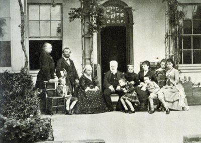 Muotokuva Victor Hugosta maanpaossa Guernseyssä vuonna 1866 ja Juliette Drouet oikealla puolellaan. tekijältä Unknown photographer