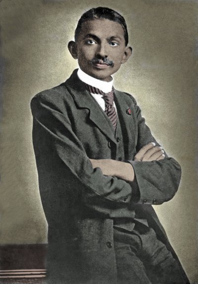 Muotokuva poliittisesta johtajasta Mohandas Karamchand Gandhista (1869-1948), joka tunnetaan nimellä Mahatma, Intian poliittinen ja henkinen johtaja tekijältä Unknown photographer