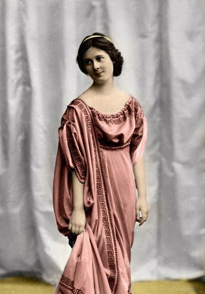 Muotokuva tanssija Isadora Duncanista (1877-1927) (Tanssija Isadora Duncanin muotokuva) Valokuva 1900-luvun alku Yksityinen kokoelma tekijältä Unknown photographer