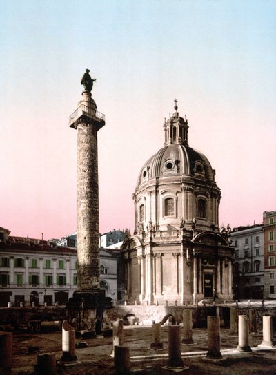 Rooma. Näkymä Foro Trajanosta (Forum Trajan) sarakkeella. Photochrome sd. noin 1900. Photochrome tekijältä Unknown photographer