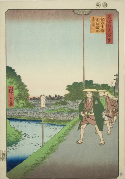 Kaukainen näkymä Akasakan tekojärvelle Kinokunin rinteeltä (Kinokunizaka Akasaka Tameike enkei), sarjasta "Sata kuuluisaa näkymää Edosta (Meisho Edo hyakkei)" tekijältä Utagawa Hiroshige