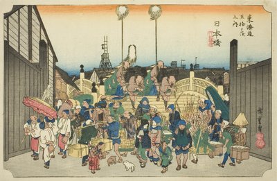 Nihonbashi: Lähtevä kulkue (Nihonbashi, gyoretsu furidashi), sarjasta "Tokaido-tien viisikymmentäkolme asemaa (Tokaido gojusan tsugi no uchi)", joka tunnetaan myös nimellä Hoeido Tokaido tekijältä Utagawa Hiroshige