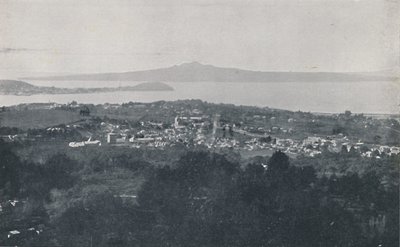 Aucklandin satama, 1924 tekijältä Valentine and Sons Ltd